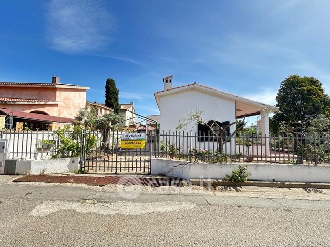 Villa in residenziale in Via Tramontana