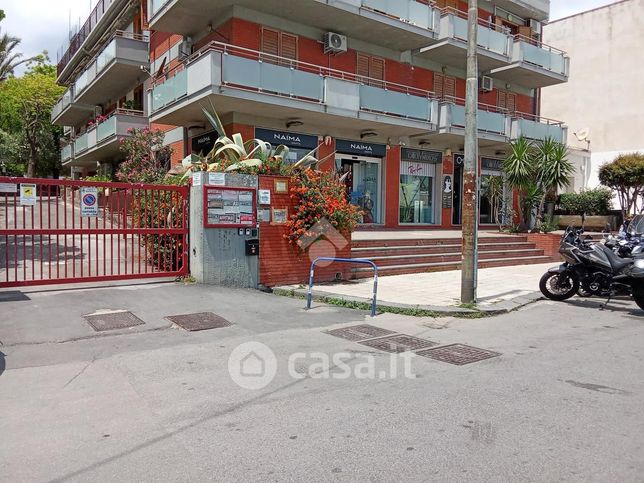 Box/posto auto in residenziale in Via Naxos 239