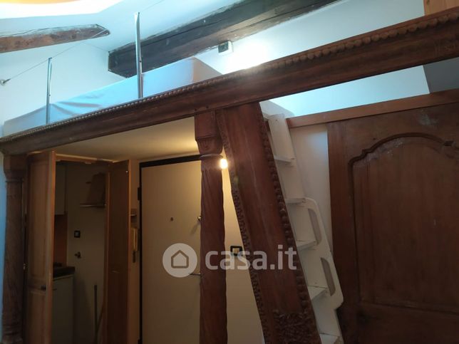 Appartamento in residenziale in Via Santa Chiara 41