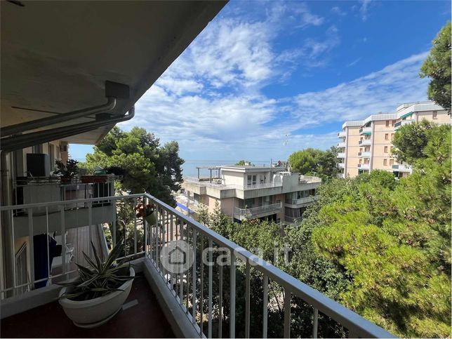 Appartamento in residenziale in Viale delle Pleiadi 16