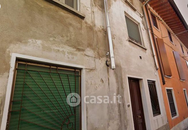 Casa indipendente in residenziale in Vicolo Ritorto 9 A