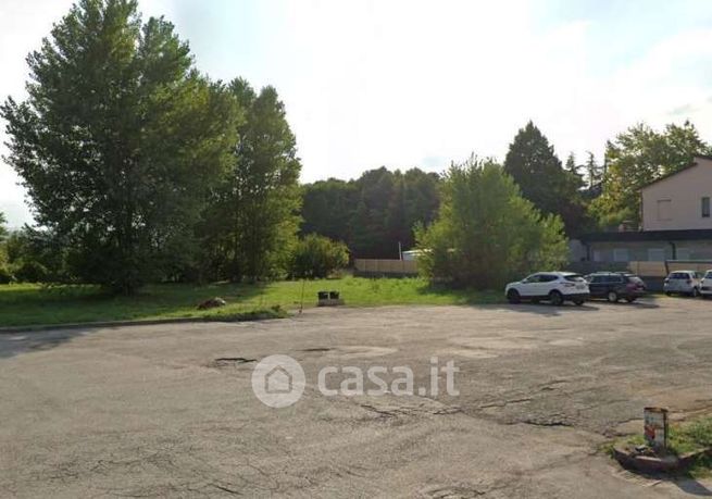 Terreno agricolo in commerciale in Viale Bologna