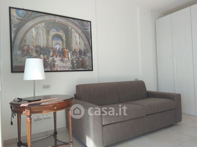 Appartamento in residenziale in Via MARCHESI 33