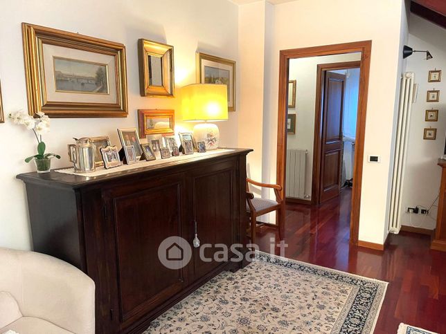 Appartamento in residenziale in Via Maristella