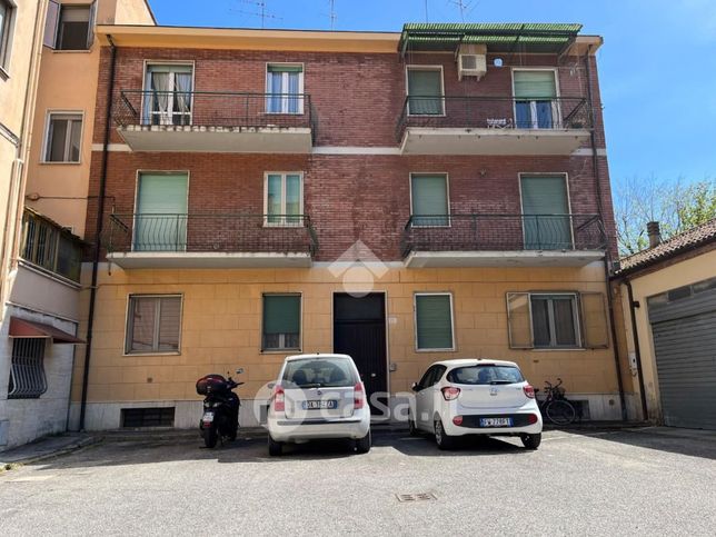 Appartamento in residenziale in Via Antonio Bottoni 15