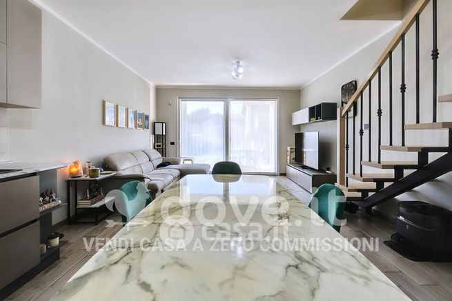 Appartamento in residenziale in Viale Ticino 34