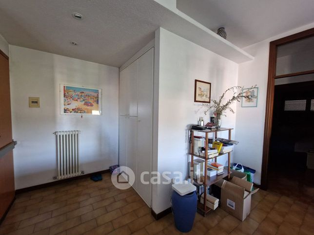 Appartamento in residenziale in Via Viareggio