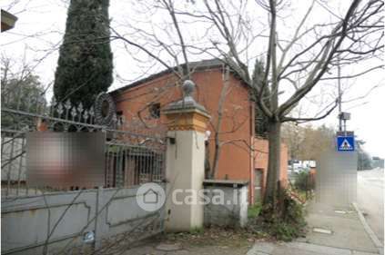 Ufficio in commerciale in Via Giuseppe Saragat