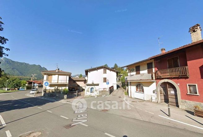 Appartamento in residenziale in Via Trussardi Volpi 1