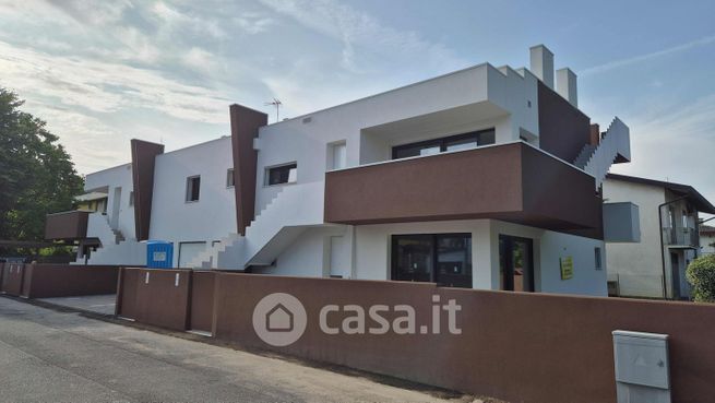 Appartamento in residenziale in Via Nazario Sauro 18