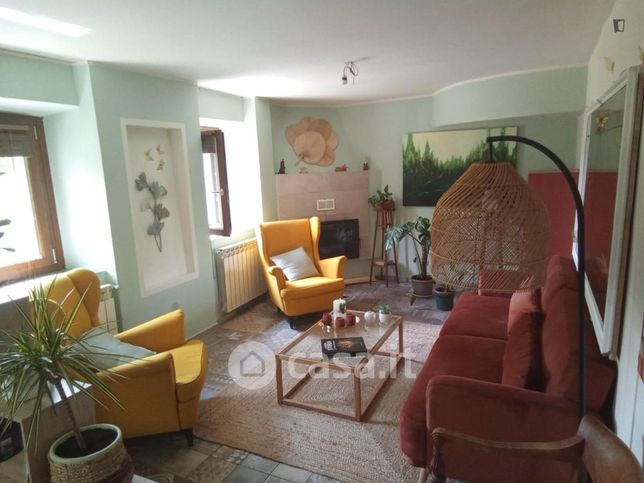 Casa indipendente in residenziale in Via Tetti Rocco