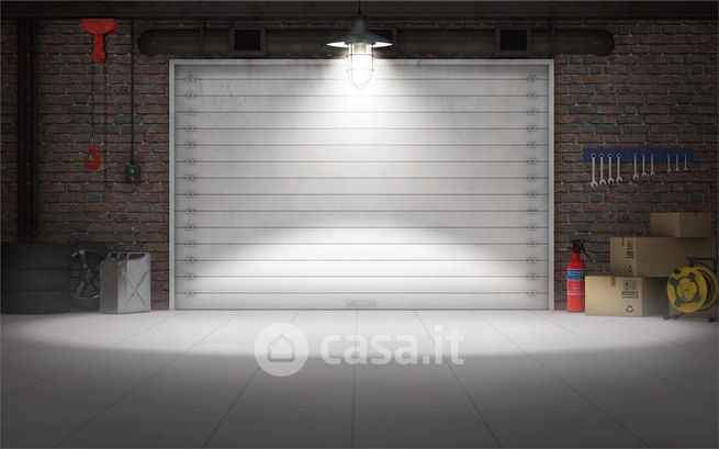 Garage/posto auto in residenziale in 