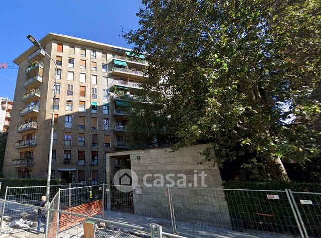 Appartamento in residenziale in Via Lorenteggio 39