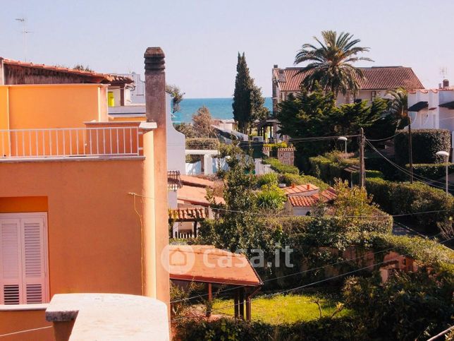 Villa in residenziale in Via San Felice Circeo