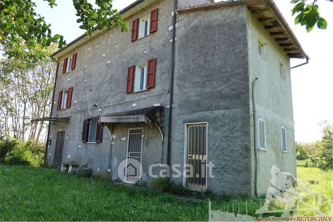 Rustico/casale in residenziale in 