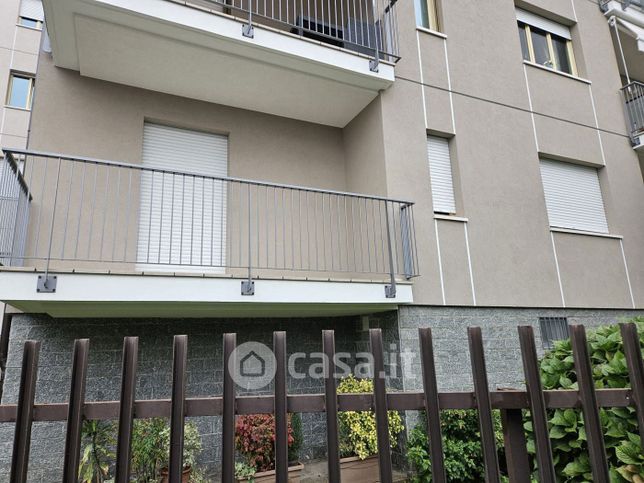 Appartamento in residenziale in Via Francesco Costa 5