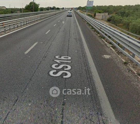 Terreno agricolo in commerciale in Strada Statale 16 Adriatica
