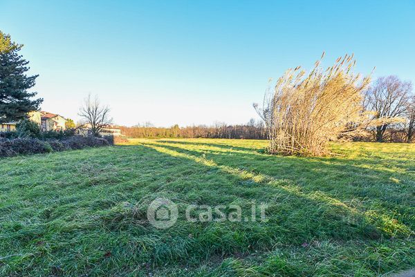 Terreno agricolo in commerciale in Via Dr. Schweitzer