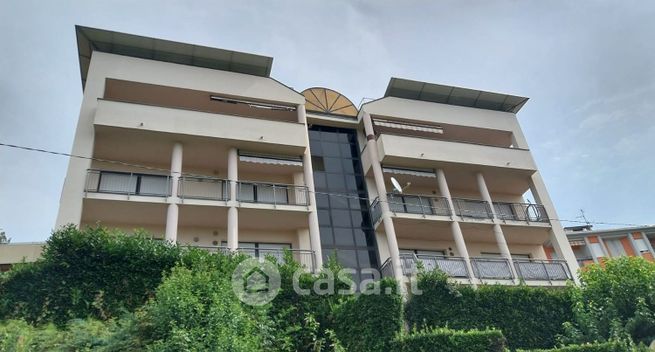 Appartamento in residenziale in Via Enrico Cernuschi
