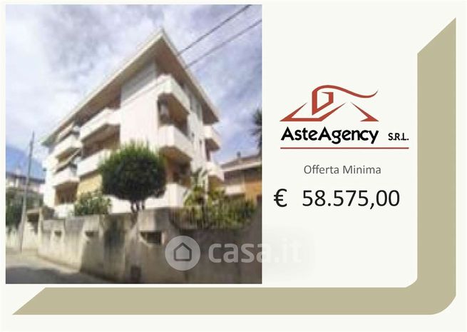Appartamento in residenziale in Via Mincio 16