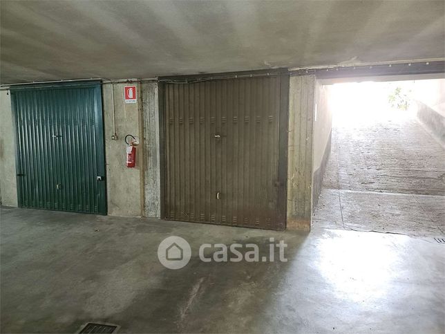 Garage/posto auto in residenziale in 