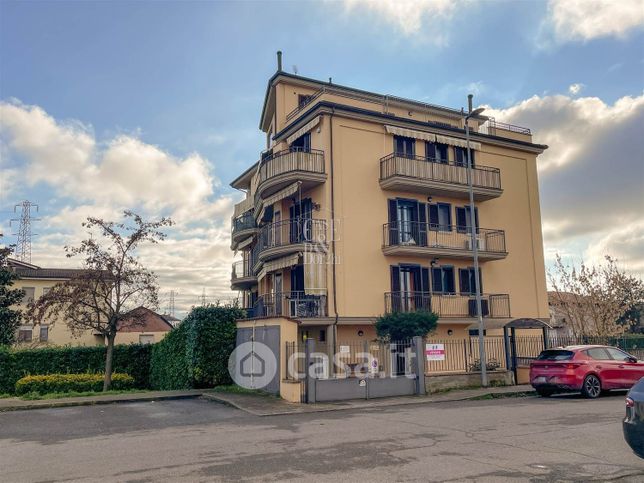 Appartamento in residenziale in Via Lucania 50