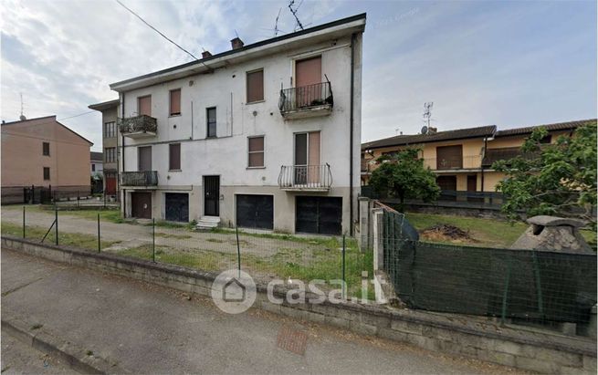 Appartamento in residenziale in Via Milano 17