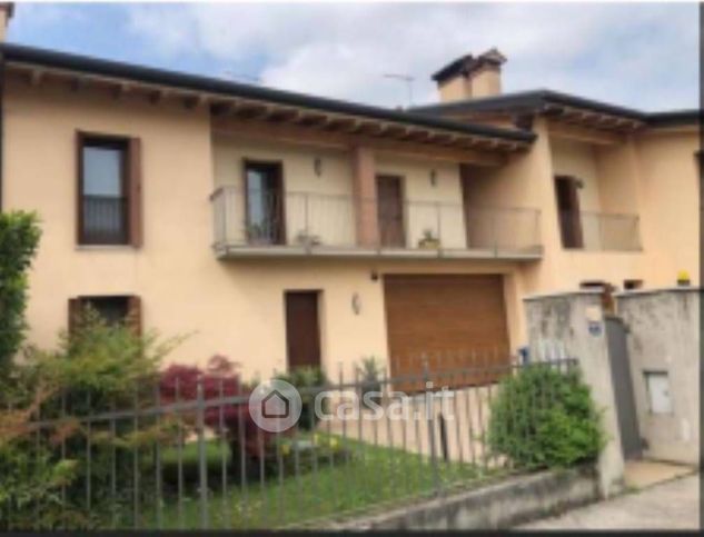 Villetta a schiera in residenziale in Via Boscaglie
