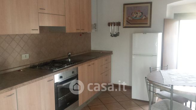 Appartamento in residenziale in Via Pesarola