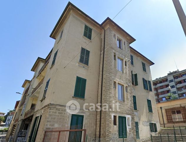 Appartamento in residenziale in Via Grassi 9