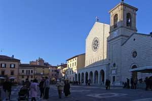 Ufficio in commerciale in Piazza Giuseppe Mazzini