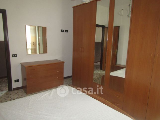 Appartamento in residenziale in Viale America Latina 335