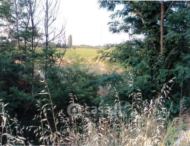 Terreno edificabile in residenziale in Strada dell'Aguzzafame 1