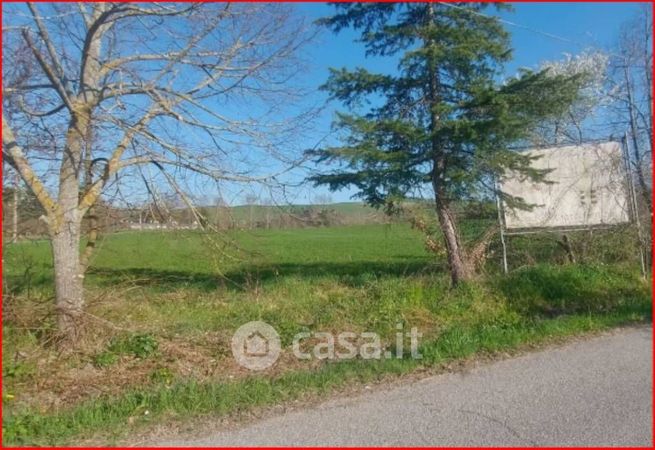 Terreno edificabile in residenziale in Strada La Fiera