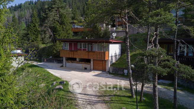 Villa in residenziale in Corso Italia 33