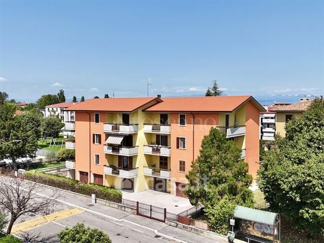 Appartamento in residenziale in Via Lazio