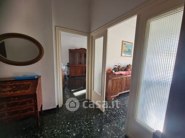 Appartamento in residenziale in Via Napoli 33