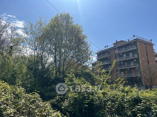 Appartamento in residenziale in Viale Mategna 7