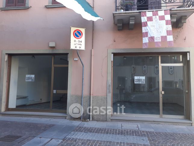 Ufficio in commerciale in Via Mura
