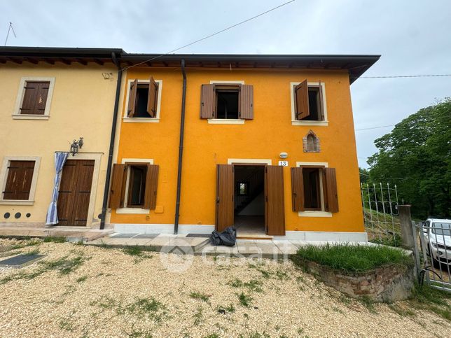 Casa indipendente in residenziale in Via delle Terme