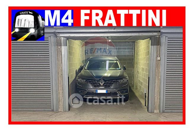 Box/posto auto in residenziale in Via Mario Donati 19