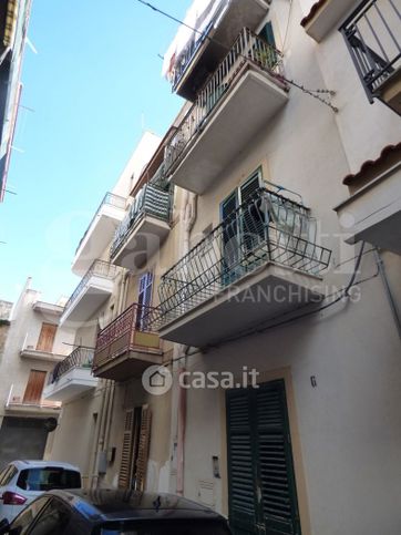 Casa indipendente in residenziale in Via Serradifalco 4