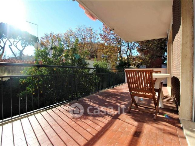 Appartamento in residenziale in Via Castronovo
