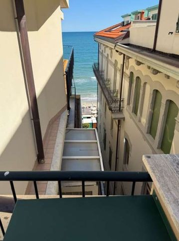 Attico/mansarda in residenziale in Via Gerolamo Gastaldi 8