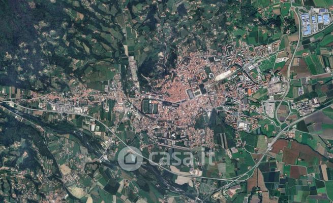 Terreno agricolo in commerciale in Via Clemente Lequio
