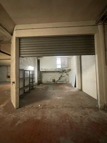 Box/posto auto in residenziale in Via Roma