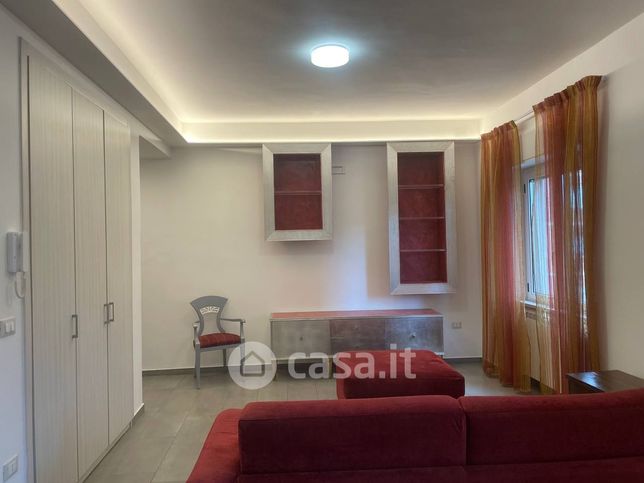 Appartamento in residenziale in Via Trieste 5