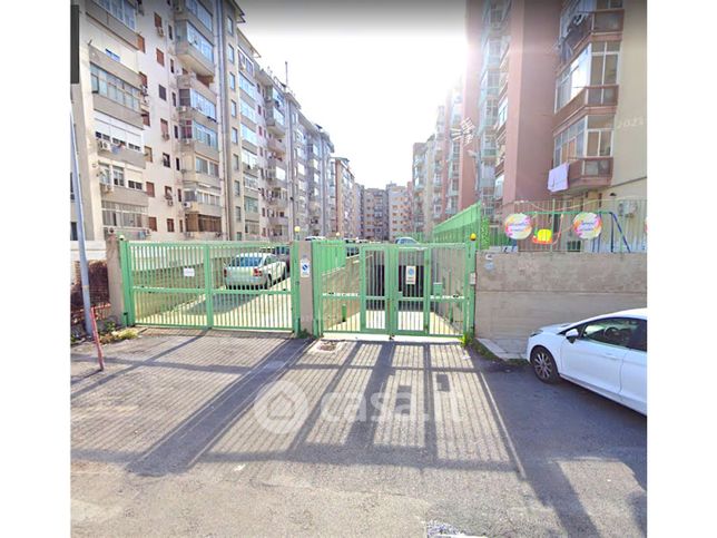 Box/posto auto in residenziale in Via delle Madonie 38
