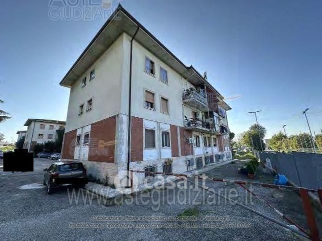 Appartamento in residenziale in Via John e Robert Kennedy 24