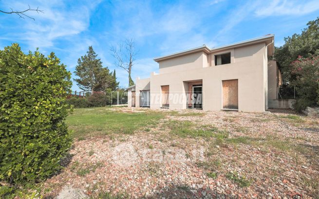 Casa indipendente in residenziale in Viale Ascoli Piceno